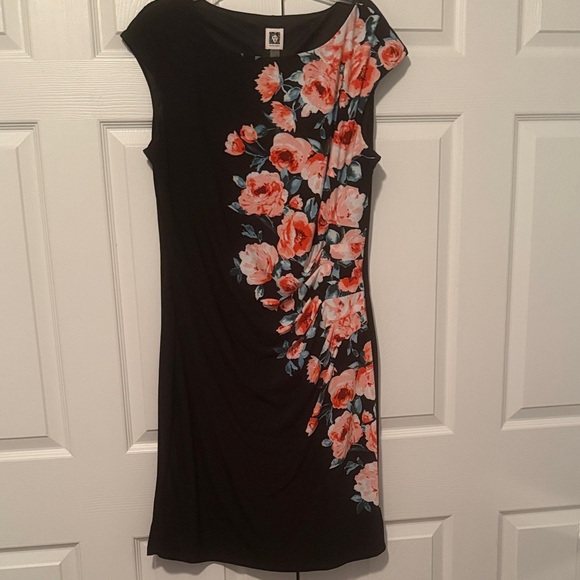 Anne Klein Dresses & Skirts - Anne Klein Floral Black Dress